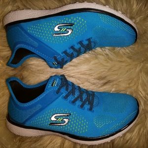 Womens skechers shoes